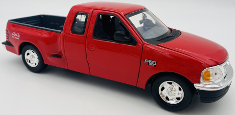 Ford F-150 Flareside Supercab Pickup 2001 1:24 Motormax 73284 czerwony Ford F-150 Flareside Supercab Pickup 2001 1:24 Motormax 73284 czerwony
