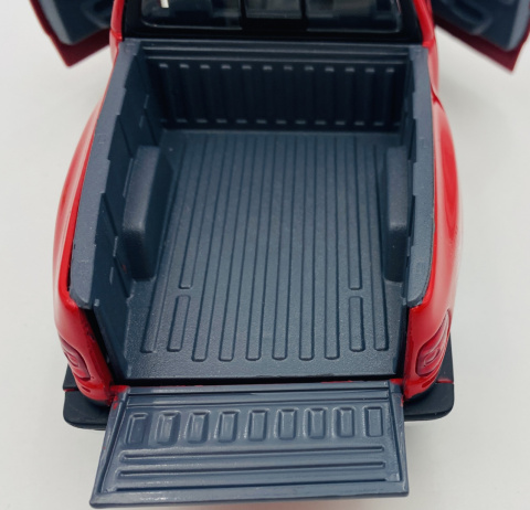 Ford F-150 Flareside Supercab Pickup 2001 1:24 Motormax 73284 czerwony Ford F-150 Flareside Supercab Pickup 2001 1:24 Motormax 73284 czerwony