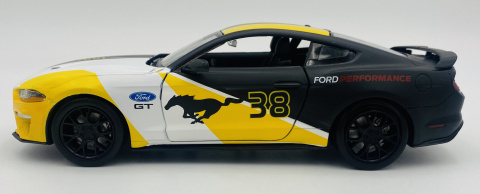 Ford Mustang GT 2018 #38 GT Racing model 1:24 Motormax 73911 Ford Mustang GT 2018 #38 GT Racing model 1:24 Motormax 73911