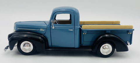 Ford Pickup Jailbar 1942-1947 1:24 Motormax 79388 Ford Pickup Jailbar 1942-1947 1:24 Motormax 79388