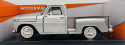 GMC C1000 Fenderside 1966 Pickup 1:24 Motormax 79379 srebrny