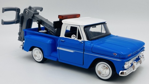 GMC C1000 Fenderside pickup 1966 Tow Truck 1:24 Motormax 75346 GMC C1000 Fenderside pickup 1966 Tow Truck 1:24 Motormax 75346