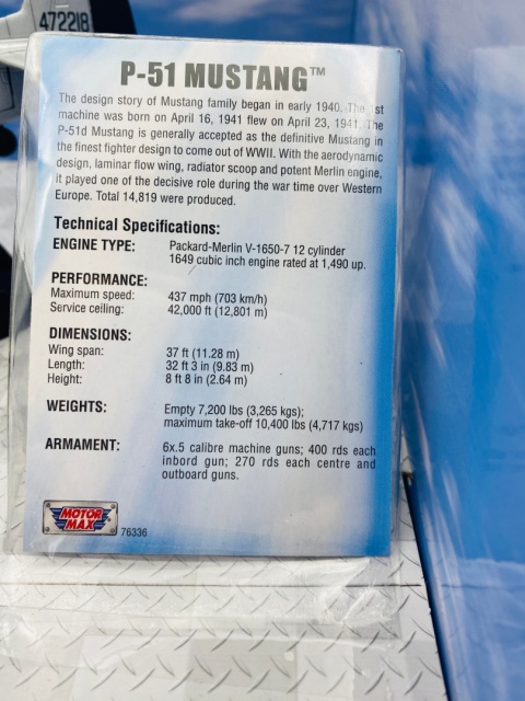 North American P-51 Mustang duży model METAL podstawka Motormax 76370 1:48 North American P-51 Mustang duży model METAL podstawka Motormax 76370 1:48