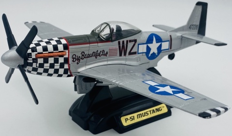 North American P-51 Mustang duży model METAL podstawka Motormax 76370 1:48 North American P-51 Mustang duży model METAL podstawka Motormax 76370 1:48