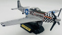 North American P-51 Mustang duży model METAL podstawka Motormax 76370 1:48