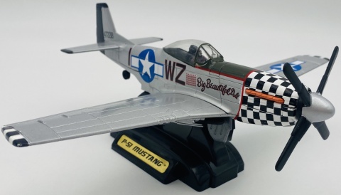 North American P-51 Mustang duży model METAL podstawka Motormax 76370 1:48 North American P-51 Mustang duży model METAL podstawka Motormax 76370 1:48