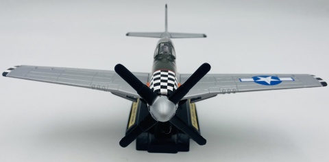 North American P-51 Mustang duży model METAL podstawka Motormax 76370 1:48 North American P-51 Mustang duży model METAL podstawka Motormax 76370 1:48