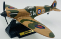 Samolot Supermarine Spitfire duży model podstawka METAL Motormax 76370 1:48