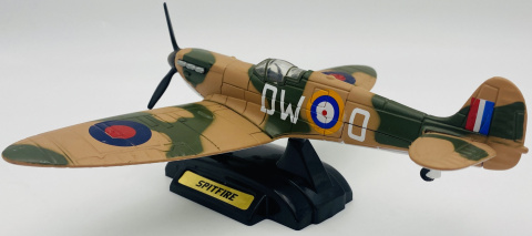 Samolot Supermarine Spitfire duży model podstawka METAL Motormax 76370 1:48 Samolot Supermarine Spitfire duży model podstawka METAL Motormax 76370 1:48