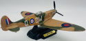 Samolot Supermarine Spitfire duży model podstawka METAL Motormax 76370 1:48