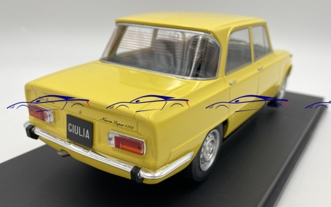 Alfa Romeo Giulia Nuova Super 1974 1:18 model MCG 18334 żółty Alfa Romeo Giulia Nuova Super 1974 1:18 model MCG 18334 żółty