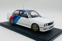 BMW M3 E30 (1989) model WB124244 METAL WhiteBox 1:24 biały