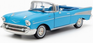 Chevrolet Bel Air 1957 1:18 model Motormax 73175 niebieski