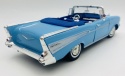 Chevrolet Bel Air 1957 1:18 model Motormax 73175 niebieski