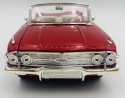 Chevrolet Impala 1960 1:18 Motormax 73110 czerwony