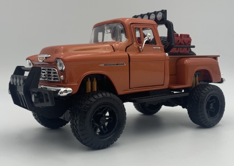 Chevy 5100 Stepside 1955 OFF ROAD Series 1:24 Motormax 79133 Chevy 5100 Stepside 1955 OFF ROAD Series 1:24 Motormax 79133