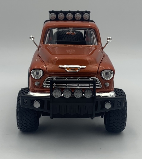 Chevy 5100 Stepside 1955 OFF ROAD Series 1:24 Motormax 79133 Chevy 5100 Stepside 1955 OFF ROAD Series 1:24 Motormax 79133