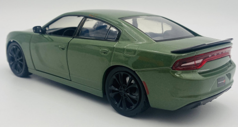 DODGE Charger SXT 2023 model 1:24 Motormax 79387 zielony DODGE Charger SXT 2023 model 1:24 Motormax 79387 zielony
