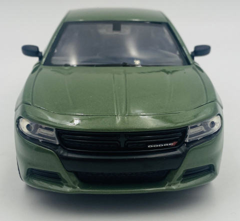 DODGE Charger SXT 2023 model 1:24 Motormax 79387 zielony DODGE Charger SXT 2023 model 1:24 Motormax 79387 zielony