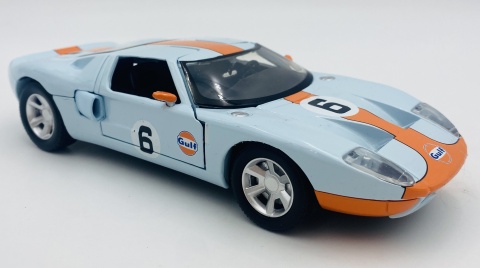 Ford GT Concept with GULF Livery model 1:24 Motormax 79641 Ford GT Concept with GULF Livery model 1:24 Motormax 79641