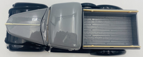 Ford Pickup Jailbar 1942-1947 1:24 Motormax 79388 szary Ford Pickup Jailbar 1942-1947 1:24 Motormax 79388 szary