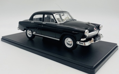 GAZ Wołga Wolga M 21 (1960) model WB124245 METAL WhiteBox 1:24 czarny GAZ Wołga Wolga M 21 (1960) model WB124245 METAL WhiteBox 1:24 czarny