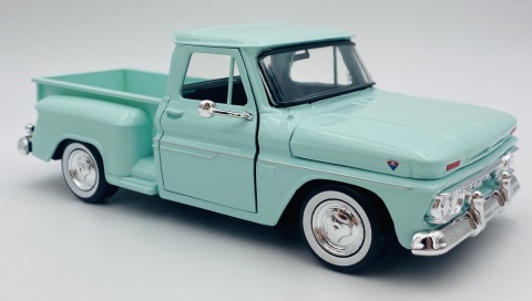 GMC C1000 Fenderside 1966 Pickup 1:24 Motormax 79379 jasny zielony GMC C1000 Fenderside 1966 Pickup 1:24 Motormax 79379 jasny zielony
