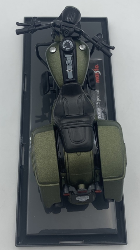 HARLEY-DAVIDSON Road King Special 2022 1:18 Maisto zielony HARLEY-DAVIDSON Road King Special 2022 1:18 Maisto zielony