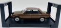 Peugeot 305 (1975) model WB124243 METAL WhiteBox 1:24 brązowy