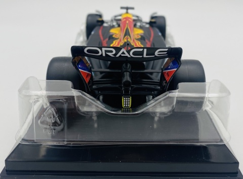RB19 F1 RedBull 2023 #1 Max Verstappen GP MIAMI gablotka Bburago 1:24 RB19 F1 RedBull 2023 #1 Max Verstappen GP MIAMI gablotka Bburago 1:24
