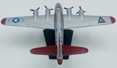 Samolot Boeing B-17 Flying Fortress Blood'nGuts podstawka METAL Motormax