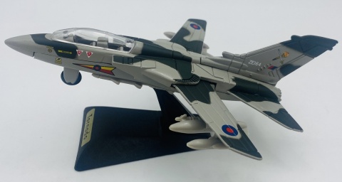 Samolot Panavia Tornado podstawka METAL Motormax