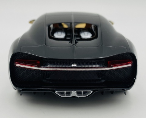 BUGATTI Chiron MODEL metal WELLY 1:24 złoty