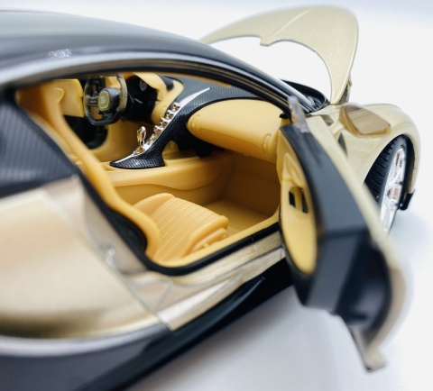 BUGATTI Chiron MODEL metal WELLY 1:24 złoty