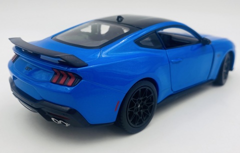 FORD MUSTANG GT 2024 metal model 24123 Welly 1:24 niebieski