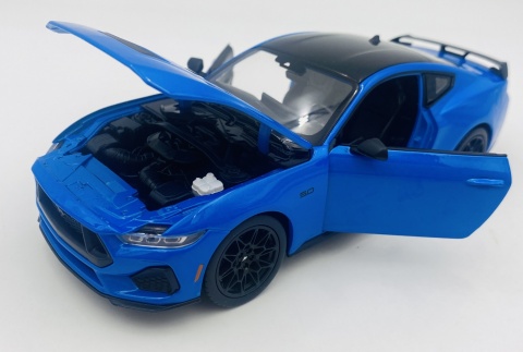FORD MUSTANG GT 2024 metal model 24123 Welly 1:24 niebieski