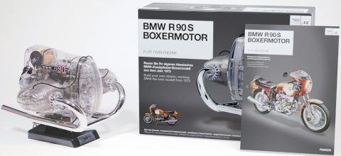 MODEL silnika BMW R90 S 2 cylindry flat twin 1973 boxer do złożenia 1:2