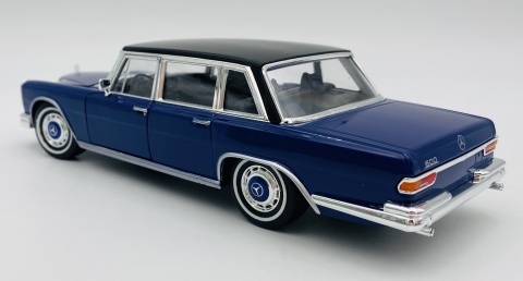 Mercedes-Benz 600 1963 model 24121 Welly 1:24 granatowy