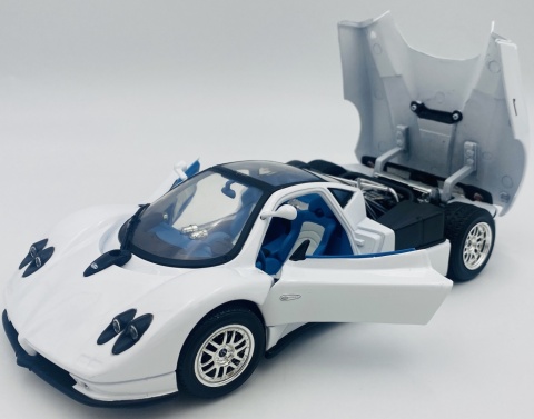 PAGANI Zonda C12 1:18 model Motormax 73147 biały