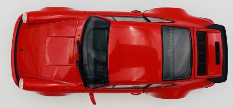 PORSCHE 911 Turbo 3.0 1974 model 24043 metal WELLY 1:24 czerwony