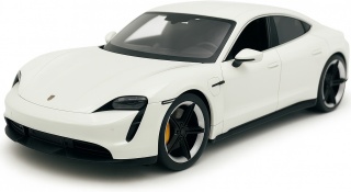 PORSCHE Taycan Turbo S model 24107 metal WELLY 1:24 biały