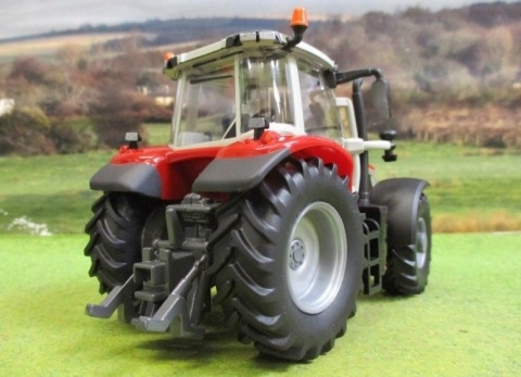 Tomy Britains Traktor Massey Ferguson 6S.180 43316