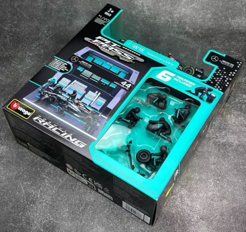 ZESTAW Mercedes F1 #44 L. Hamilton Pit Stop diorama 2024 W15 BBurago 1:43