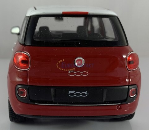 2013 Fiat 500L Metal Model Welly 1:24 2013 Fiat 500L Metal Model Welly 1:24