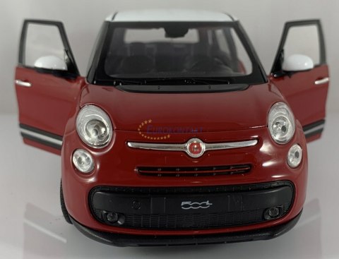2013 Fiat 500L Metal Model Welly 1:24 2013 Fiat 500L Metal Model Welly 1:24