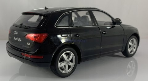 Audi Q5 Metal Model Welly 1:24 Audi Q5 Metal Model Welly 1:24