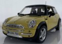 MINI COOPER (Sun Roof) ŻOŁTY 1:18 MAISTO 31656