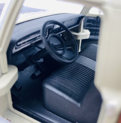 1972 Ford F-100 podrdzewiały 1:24 Motormax 79074 Weathered Treasures