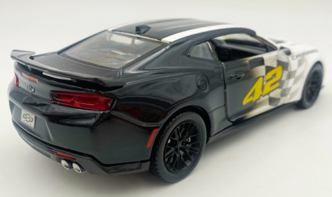 Chevrolet CAMARO ZL1 2017 #42 model 1:24 Motormax GT Racing 73797