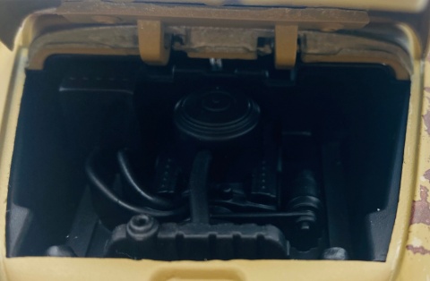 Chevy Apache Fleetside podrdzewiały 1:24 Motormax 79072 Weathered Treasures